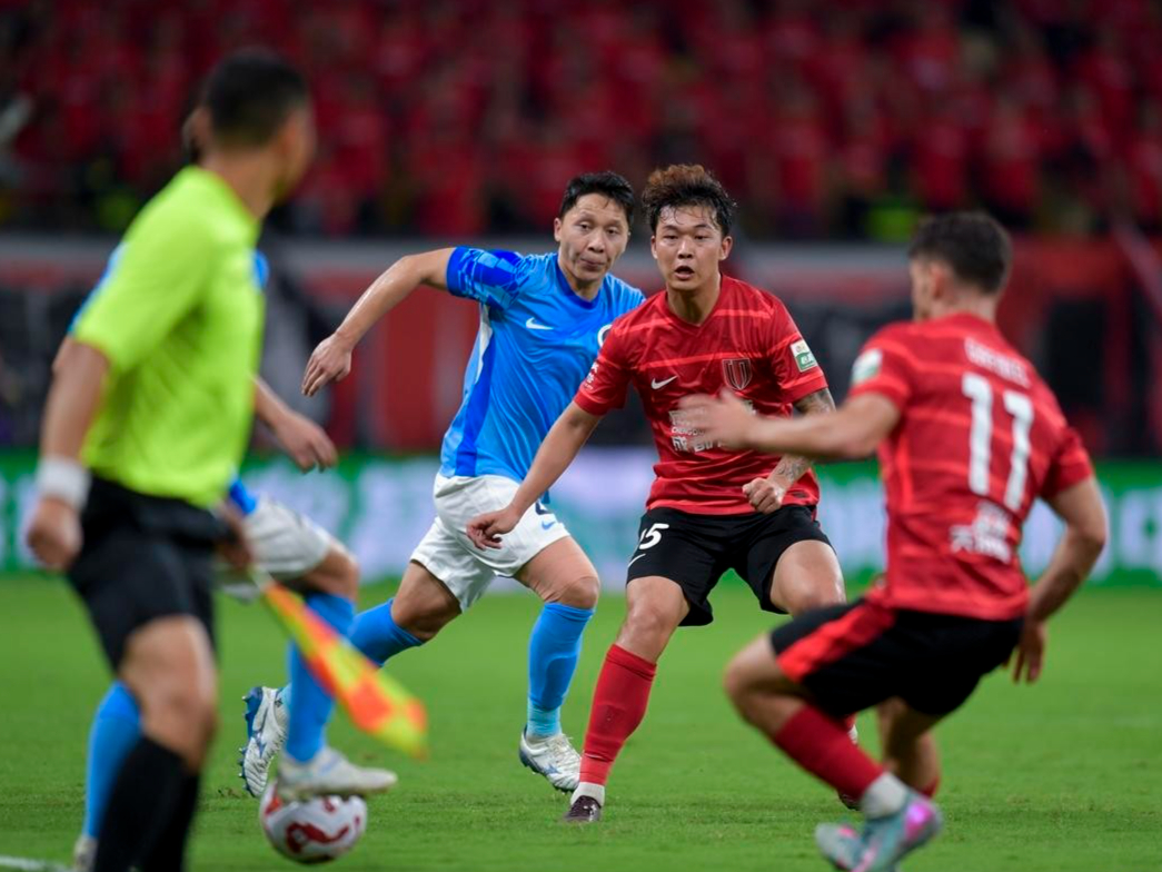 南宫28pc入口-包含关键时刻突围战来临，成都蓉城围绕NBA季后赛单刀错失，气氛紧张，球队文化再被提及的词条